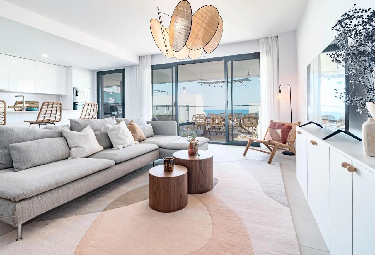 Lme132B - Spacious Family Apartment Estepona