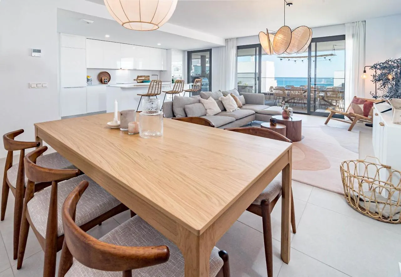 Lme132B - Spacious Family Apartment Estepona